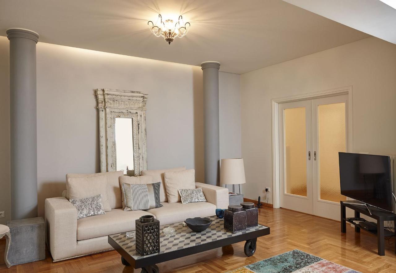 Kolonaki Square Elegant Apartment Атина Екстериор снимка