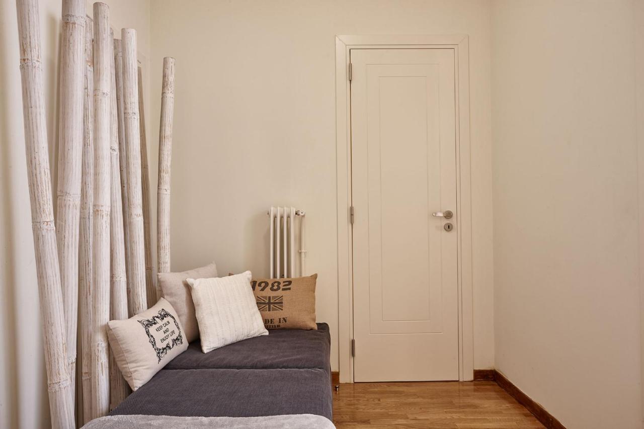 Kolonaki Square Elegant Apartment Атина Екстериор снимка
