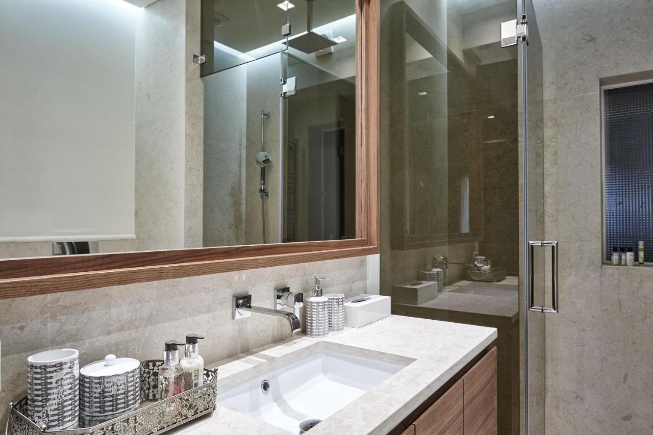 Kolonaki Square Elegant Apartment Атина Екстериор снимка